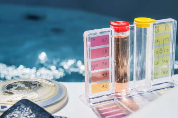 Comment corriger le pH de sa piscine sans se tromper ?